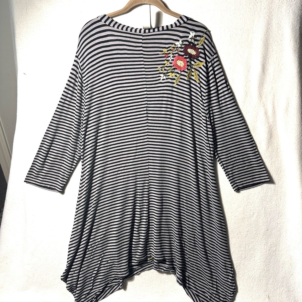 Soft Surroundings‎ XL Stripe Embroidered Floral Tunic Top Sharkbite Lagenlook - Picture 10 of 12